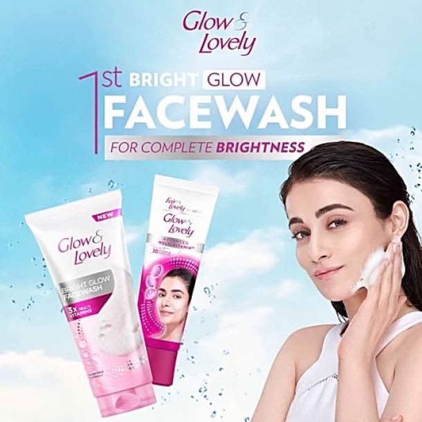 Glow & Lovely Bright Glow Face Wash, 100 g