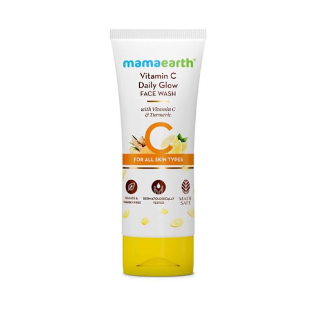 100ml Mamaearth Face Wash with Vitamin C and Turmeric